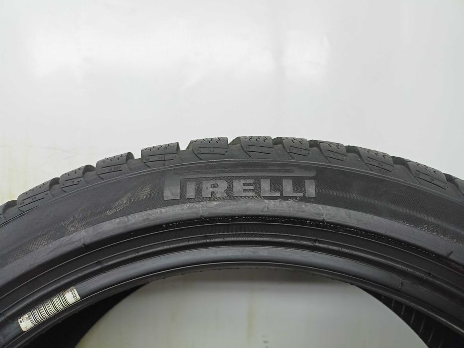 Pirelli SottoZero 3 RSC 245/40/19 2019r. 98H Nowe Demo (881)