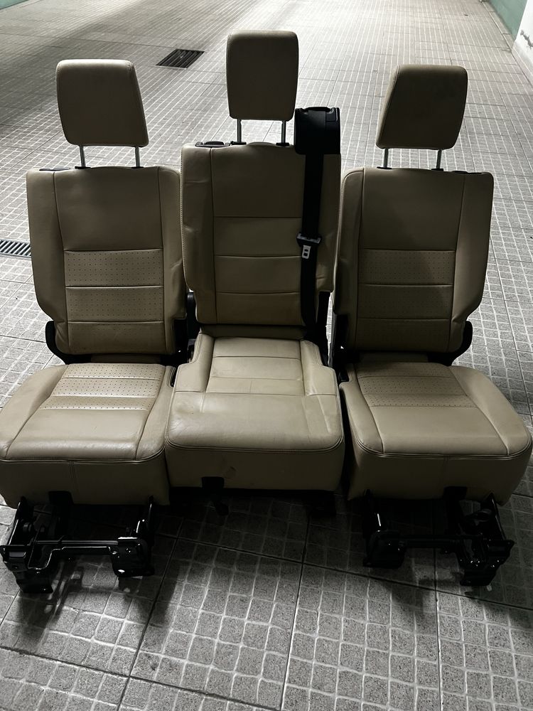 Bancos trasdiro de Land Rover Discovery 3