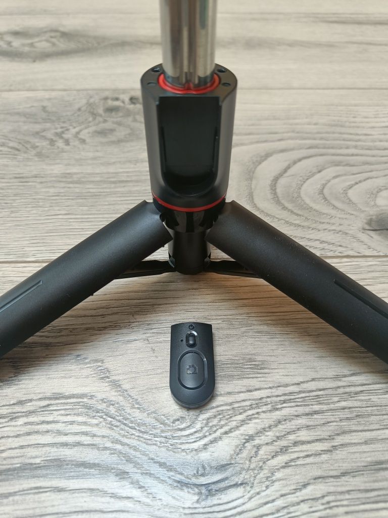 tatyw Selfie Stick z Pilotem Bluetooth - PROMOCJA