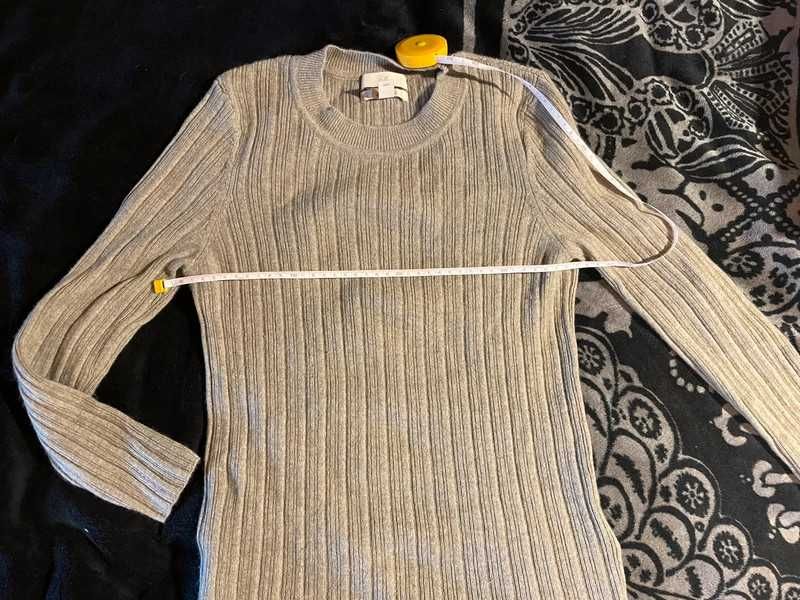 Luksusowy sweter z kaszmiru 100% H&M - idealny na chłodne dni!