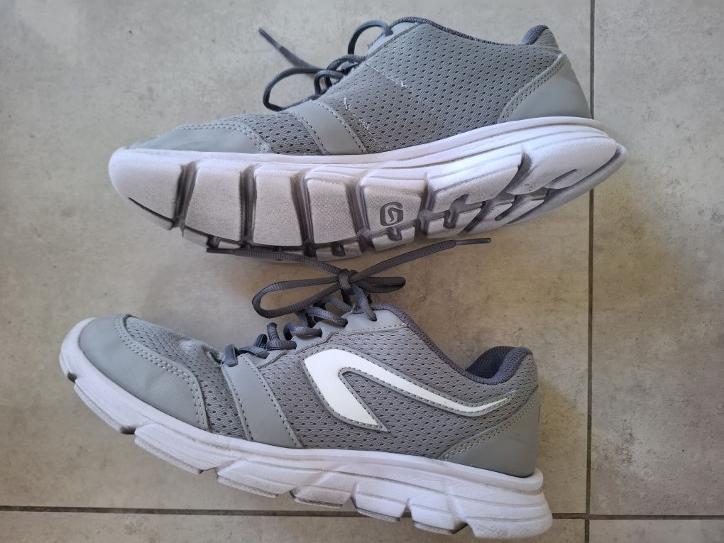 Buty sportowe decathlon 41 run man adidasy