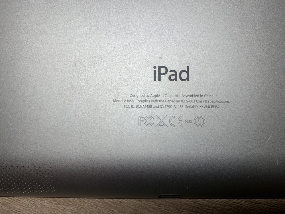 IPad A1458 заблокований