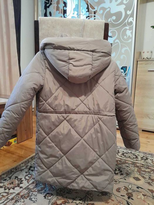Зимова курточка на 9 років