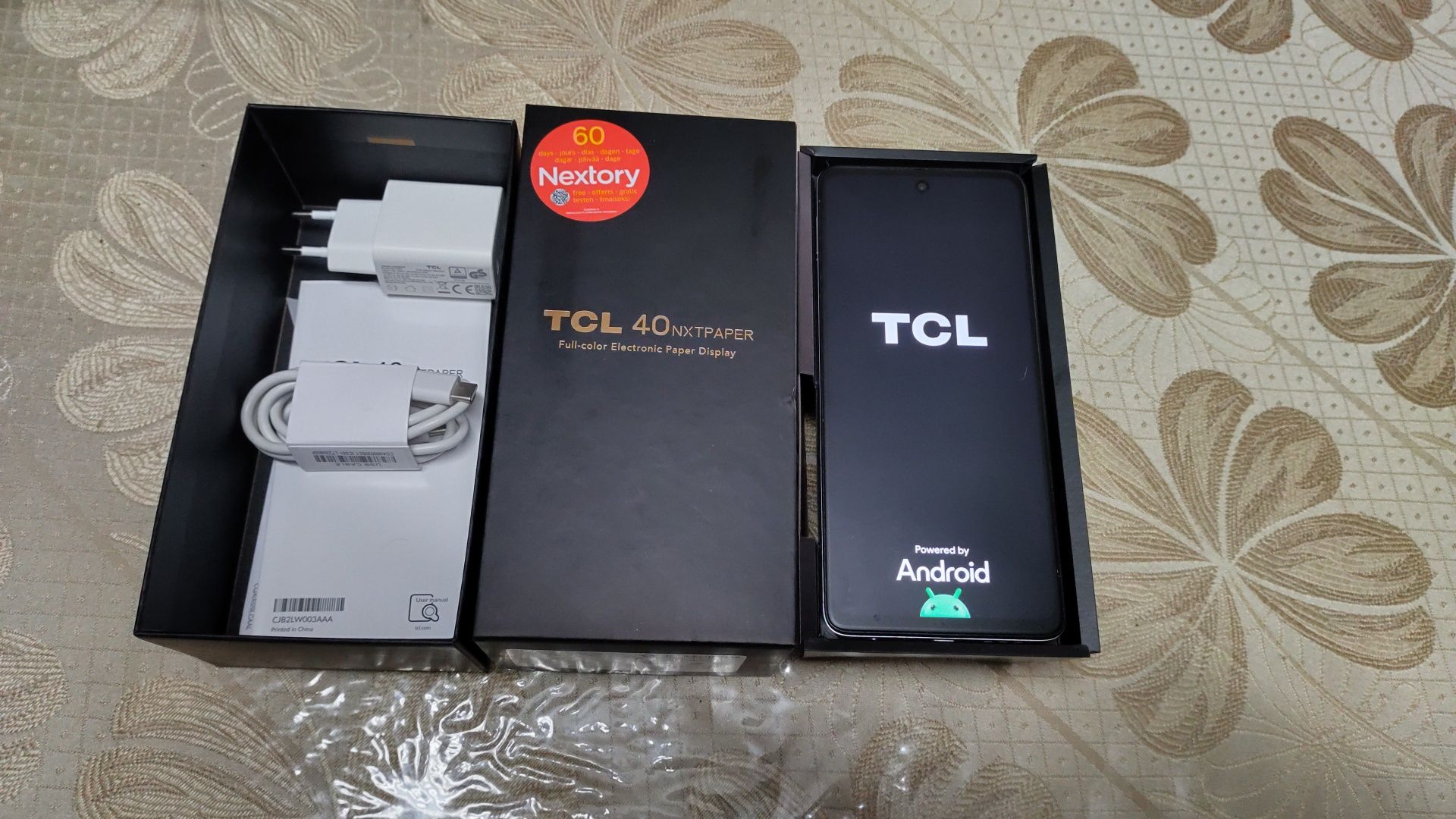 Smartphone TCL 40 NXTpaper c/garantia até 3/2027