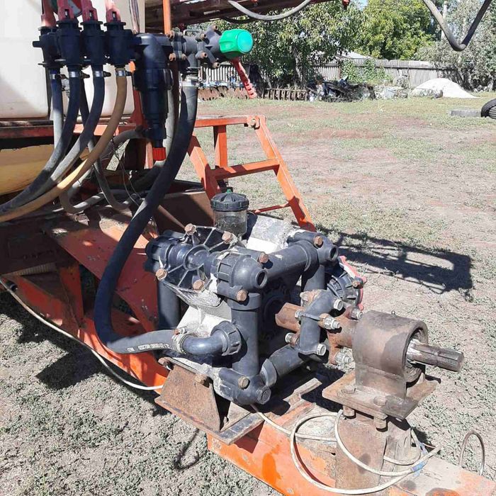 Оприскувач прицепний