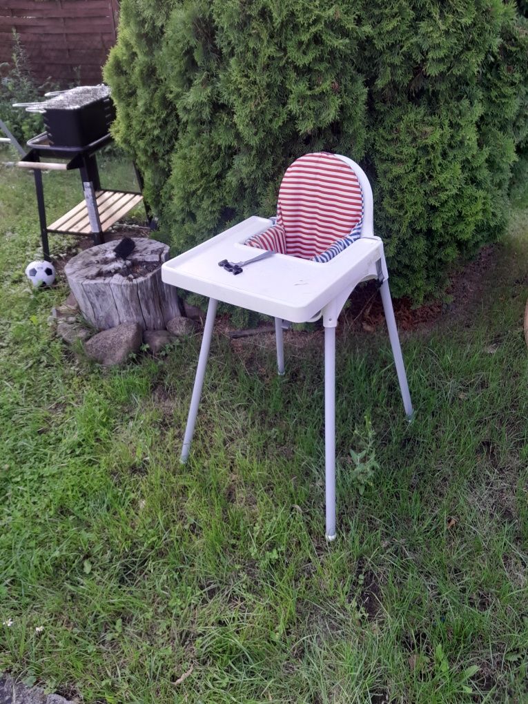 Oddam krzesełko do karmienia