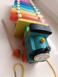 Zabawka Cymbałki lokomotywa Tomek na sznurku