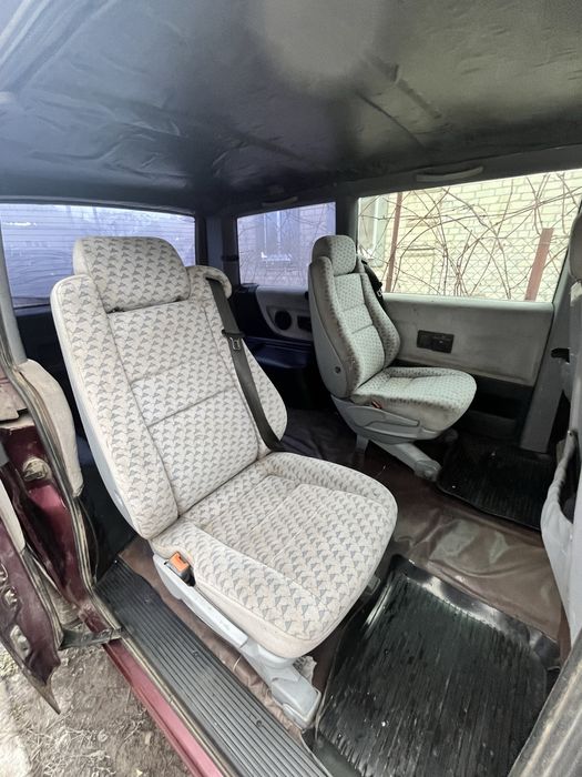 Продам мересед вито в хорошем стане