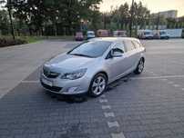 Opel Astra IV 4 1.4 140 km turbo cosmo lpg gaz automat bogata opcja