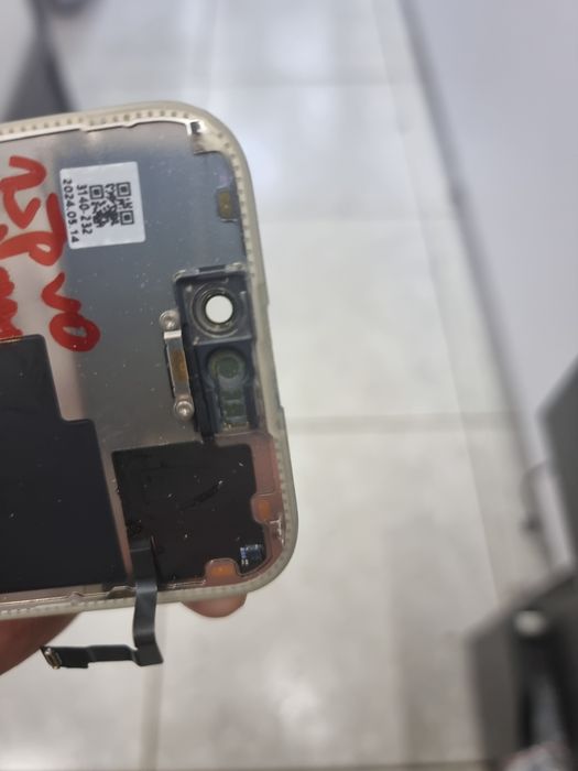 Oryginalna taśma czujników w ekran do iphone 15 pro