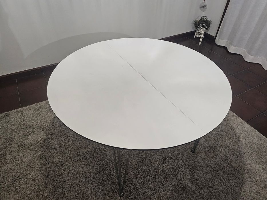 Mesa de jantar extensível