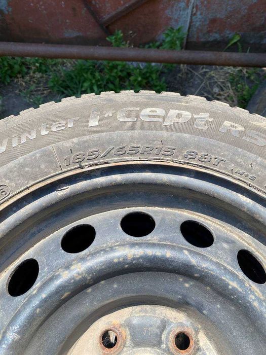 Комплект коліс 5х114.3 шини покришки 185/65/15