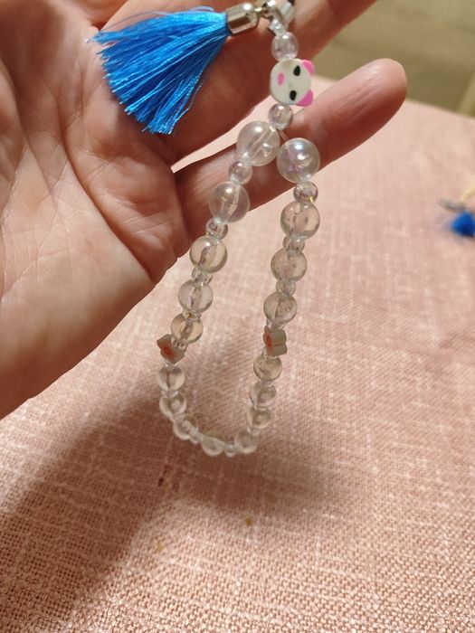 Zawieszka do telefonu komórkowego