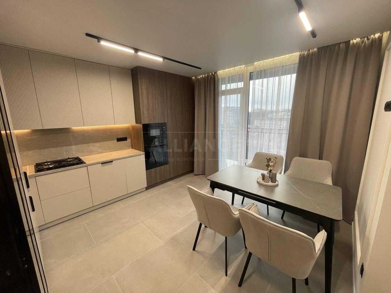 Вишукана 2 кім квартира з якісним ремонтом в ЖК Family Plaza