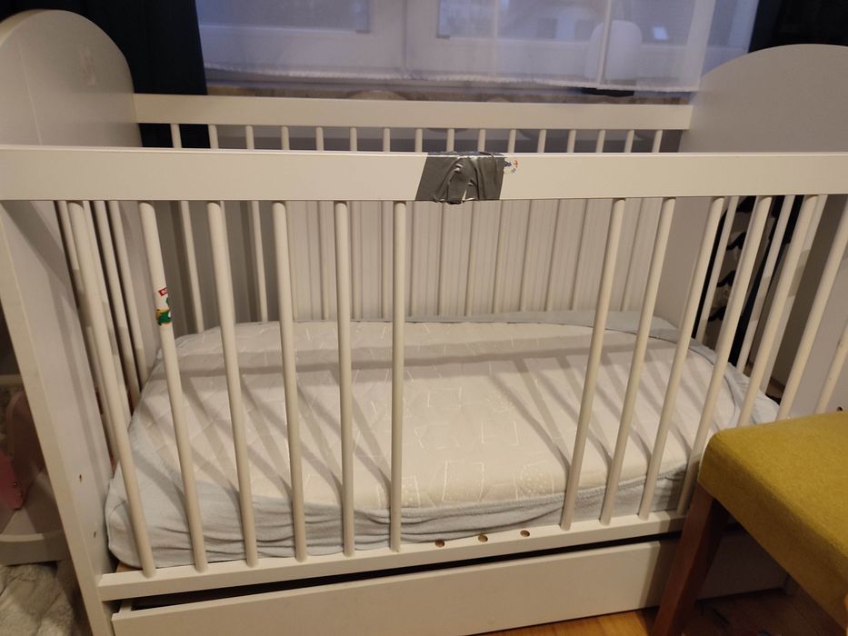 Łóżeczko niemowlęce chmurka Klupś z szufladą