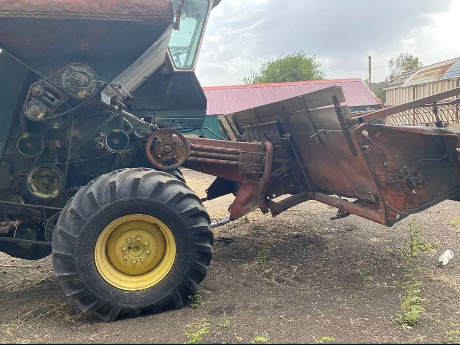 Продам Комбаїн Нива ск5