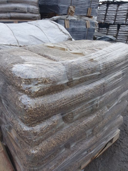 Pellet KAROŃ Igła Olczyk Lava Allaska Forest sosna dąb PRODUCENT