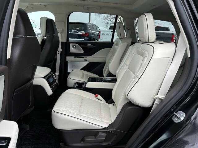 2023 Lincoln Aviator