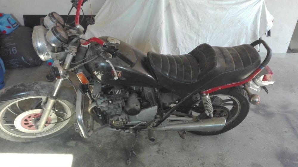 Yamaha Maxim 550 Silnik w częściach