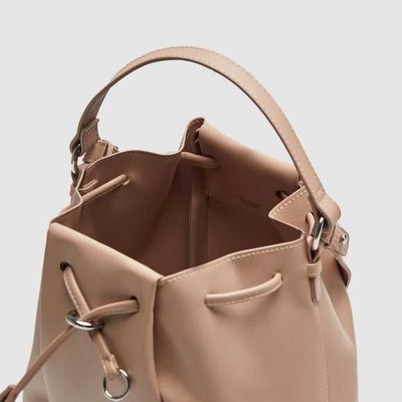 Mala / saco cor nude da Zara (usada)