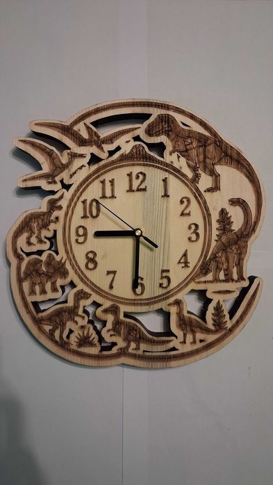 Zegar ścienny z dinozaurami