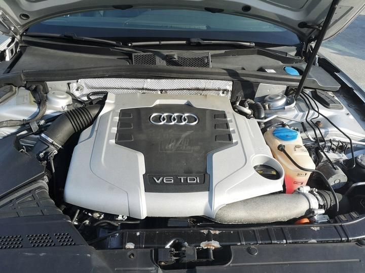 SKRZYNIA BIEGÓW NGW 3.0 TDI V6 CCW QUATTRO S-TRONIC AUDI A4 B8 A5 8T Q5