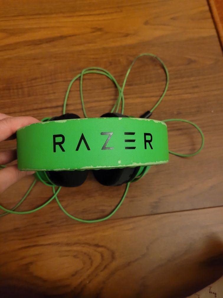 Słuchawki Razer uszkodzone