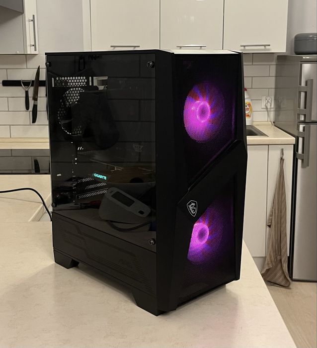 Komputer gamingowy r5 3600/16gb ddr4/rtx2070s 8gb/1tb SSD m2/500w