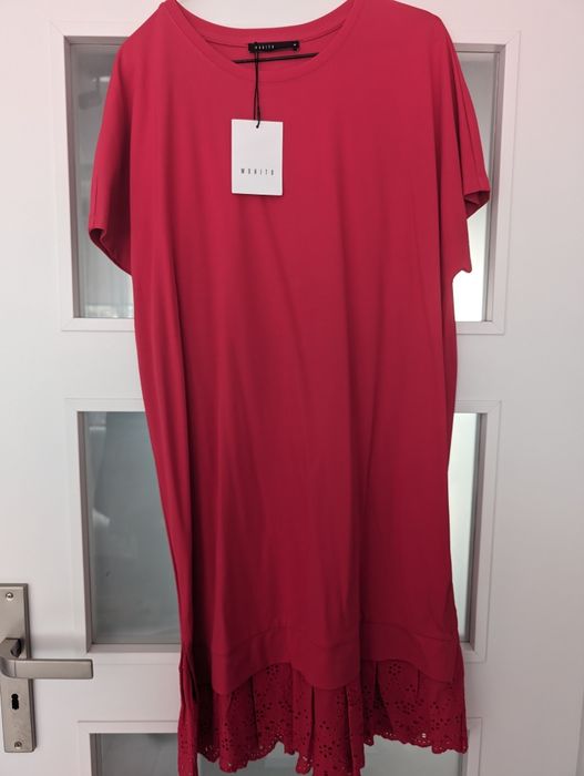 Nowa sukienka Mohito, rozmiar M z ozdobnym dołem!