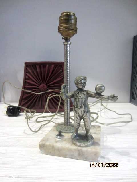Антикварные лампа маленький волейболист 1920-30 год
