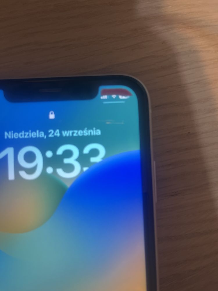 iPhone XR 128gb (uszkodzony ekran)