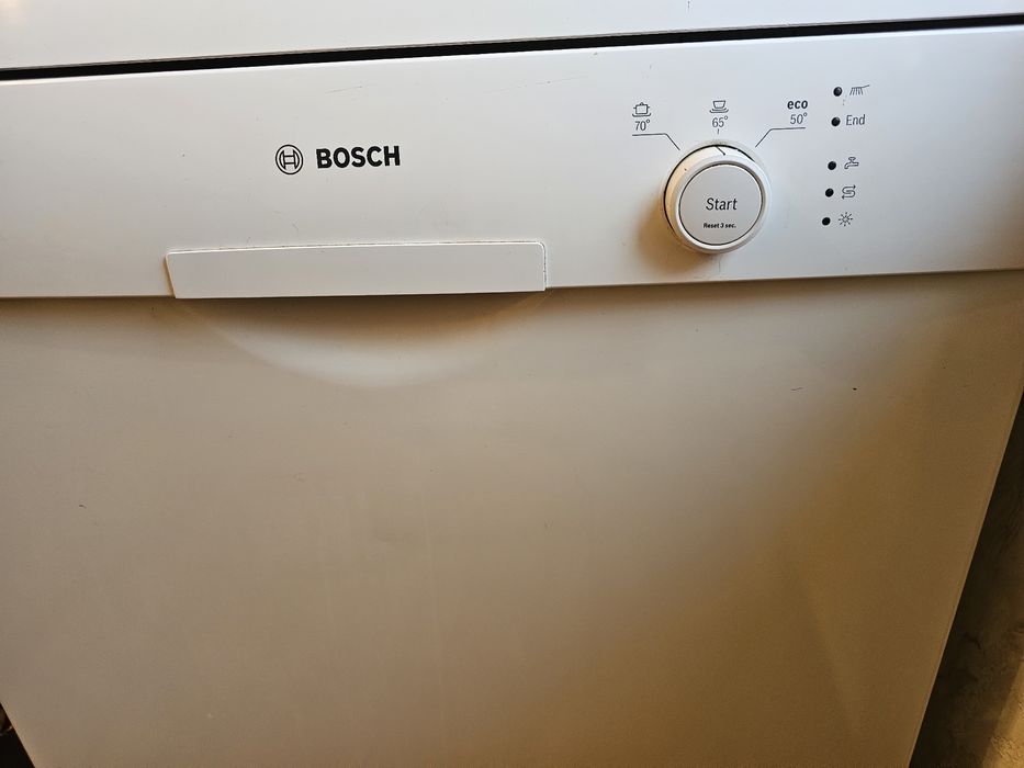 Посудомийка bosch sms24AW00E