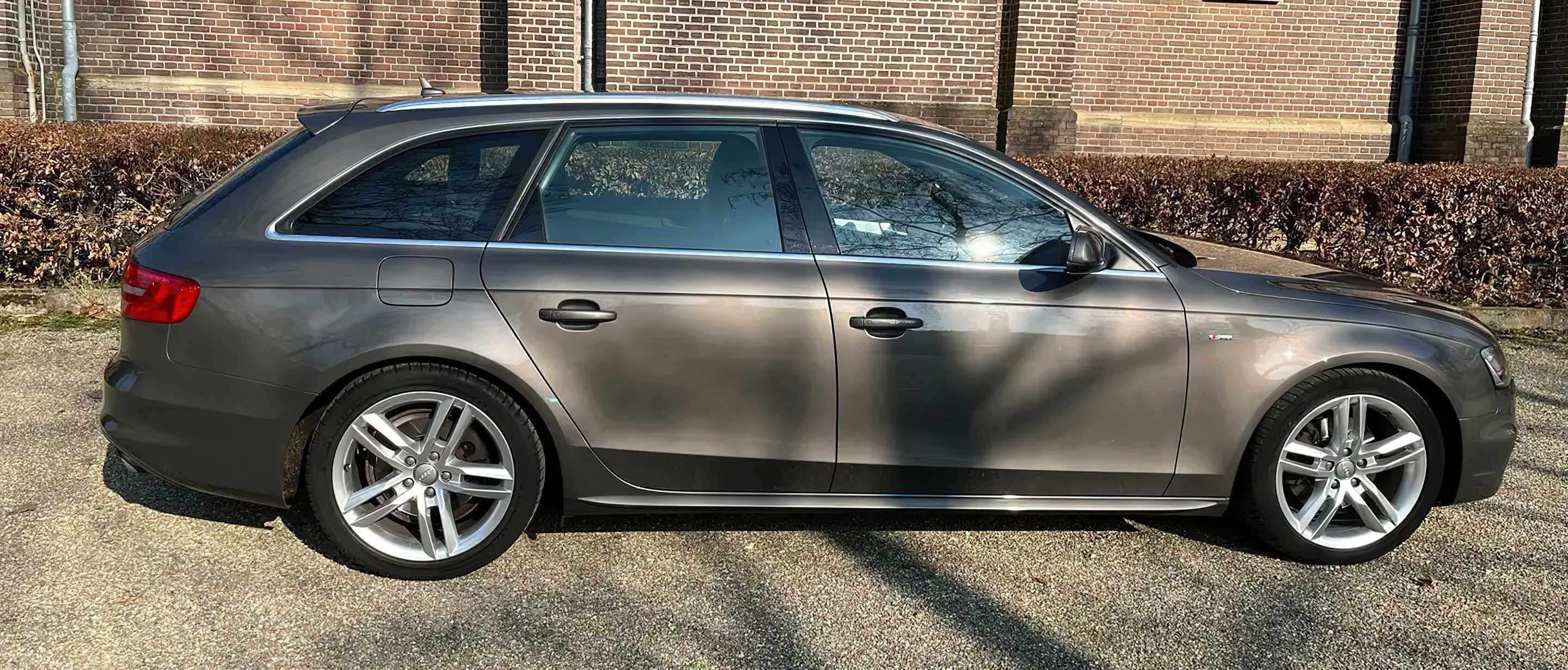 Audi A4 2015 Gray