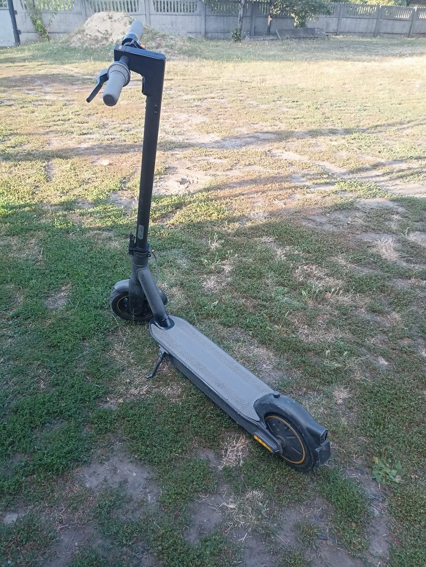 Самокат ninebot g30 max
