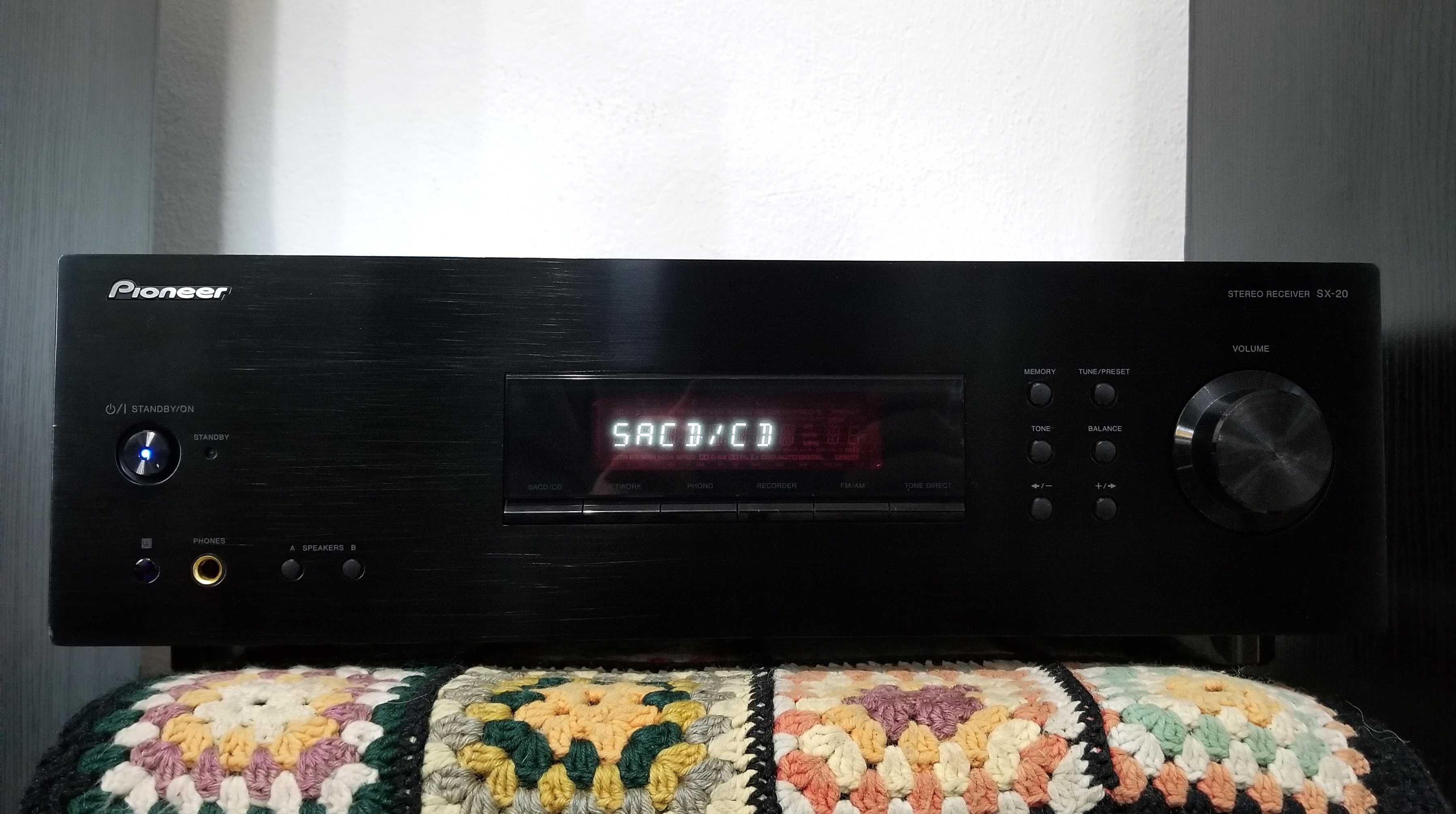 Pioneer SX-20 стерео ресивер.  2 x 100Вт.