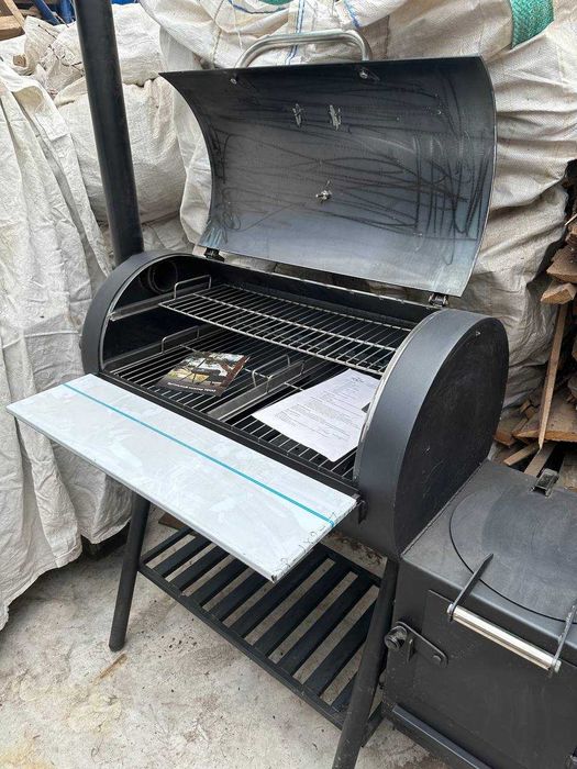 Коптильня-гриль, вугільний барбекю мангал.