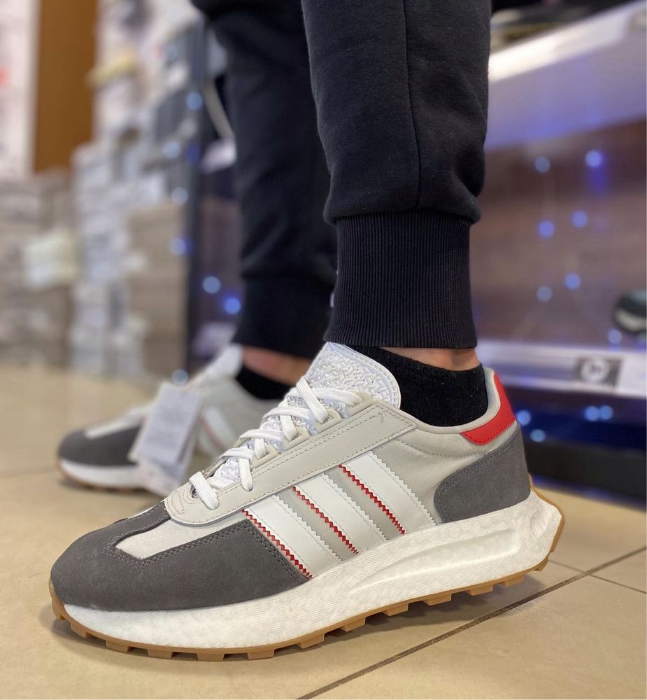 Чоловічі оригінальні кросівки Adidas Retropy E5 GW0558