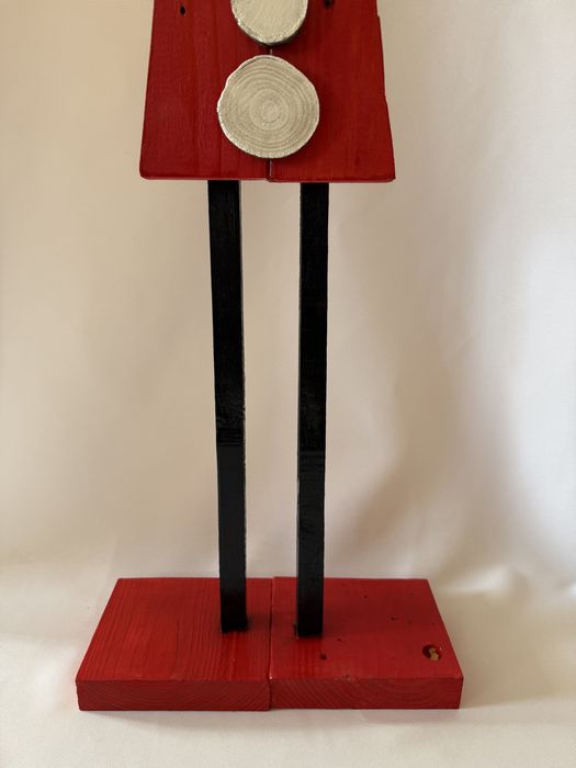 Drewniany Skrzat Świąteczny – rękodzieło, czerwony, 105 cm