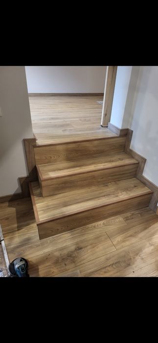 Montaz paneli i drzwi