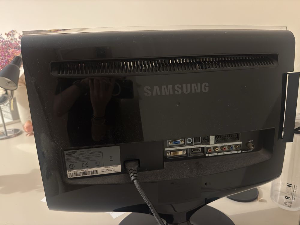Monitor samsung T200HD