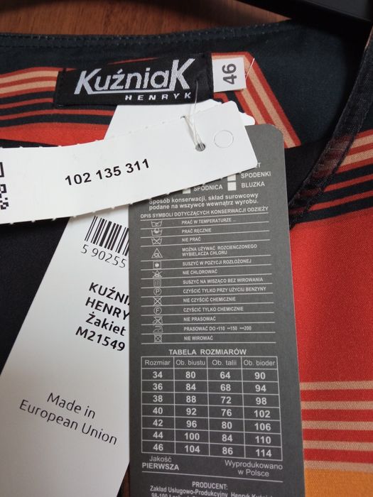 Nowy żakiet narzutka z długim rękawem bez zapięcia