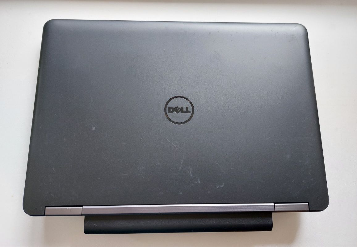 Ноутбук Dell 14"/i5 4gen/8gb/ssd/акб 7 годин