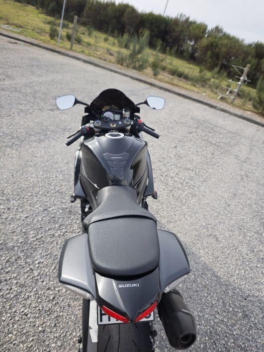 Suzuki GSXR 600 K9
