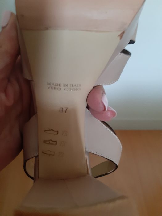 Sandálias spaziomoda