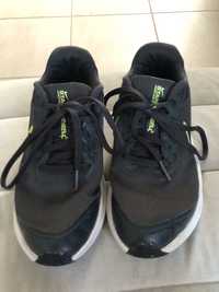 Ténis Nike Star Runner tamanho 36,5