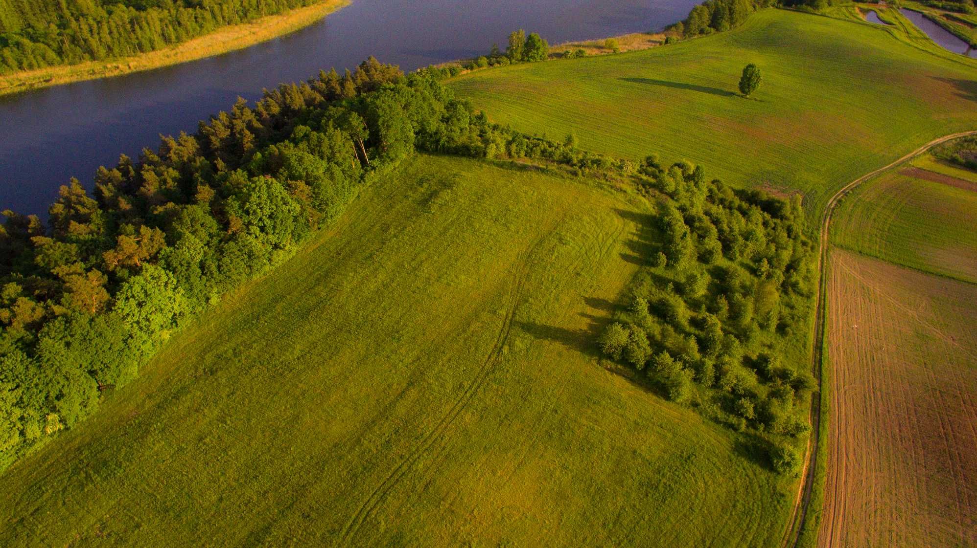 Widokowa Działka nad Jeziorem na Mazurach