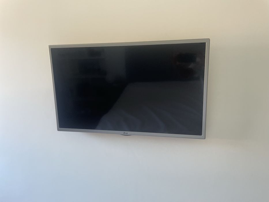 TV LG  LED 32 polegadas
