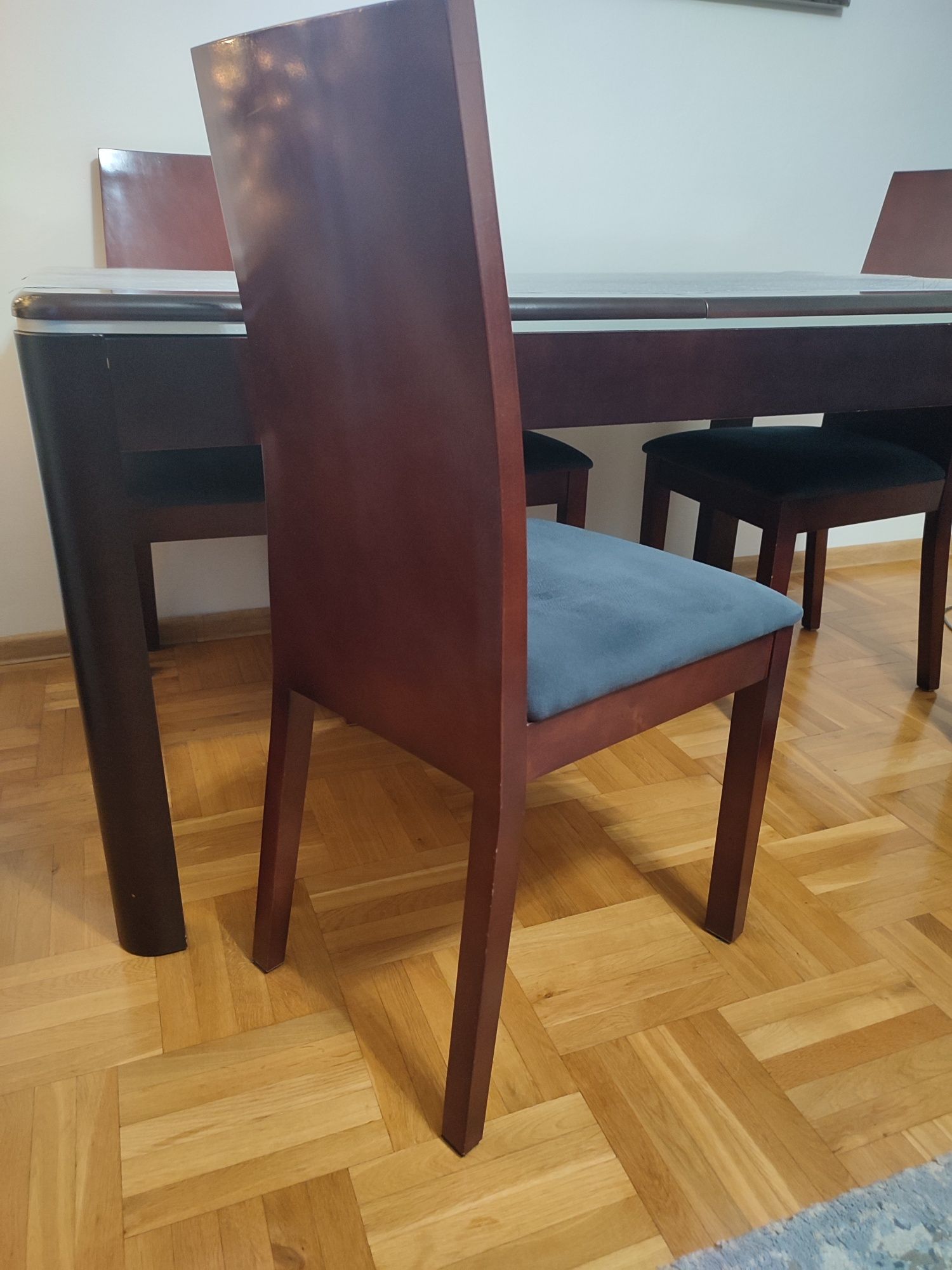 Stół 150*90, rozkładany 500 zł.