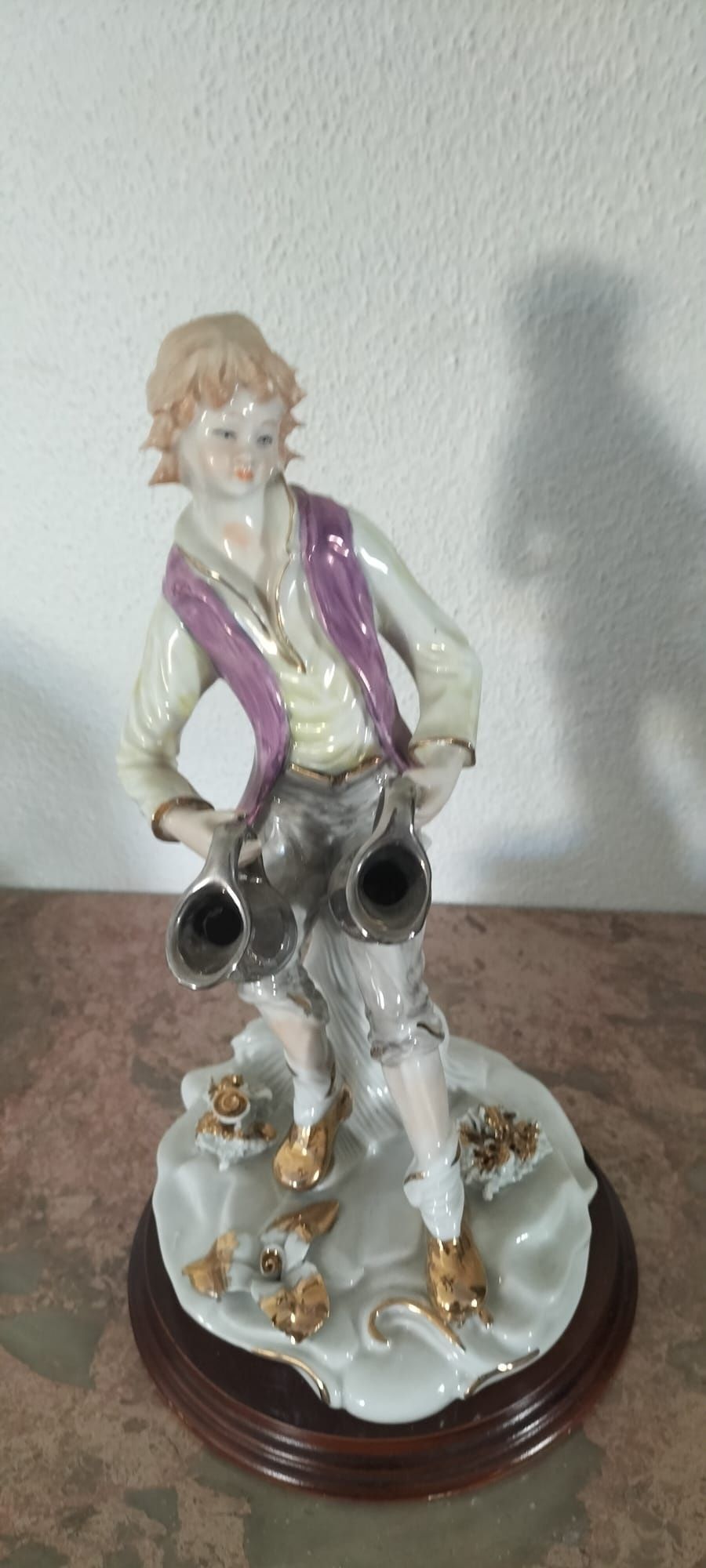 Estátua em loiça