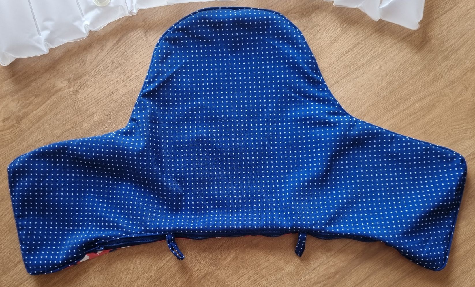 Almofada insuflável + Capa para cadeira Ikea

Antilop

Usado, mas em
